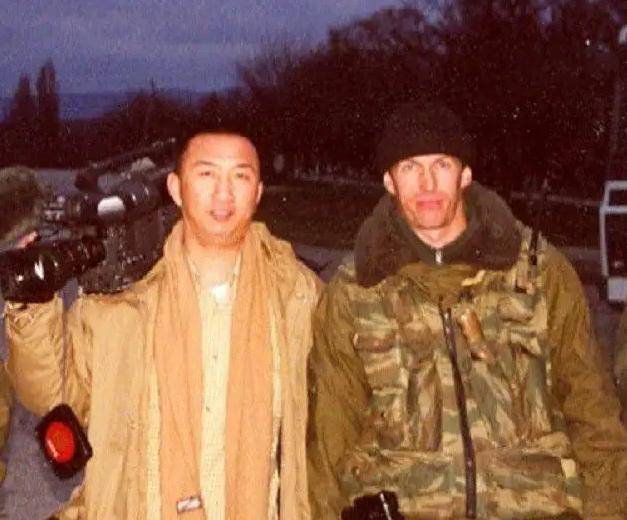 1999年,中国战地记者为报救命之恩,娶俄特种兵遗孀_卢宇光_车臣_衡阳