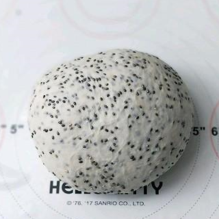 原创
            奇亚籽酸奶土司(300克萌版)