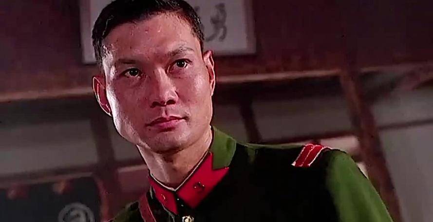 六块腹肌很有型,精神饱满与李连杰差别不小_习惯_身材_照片