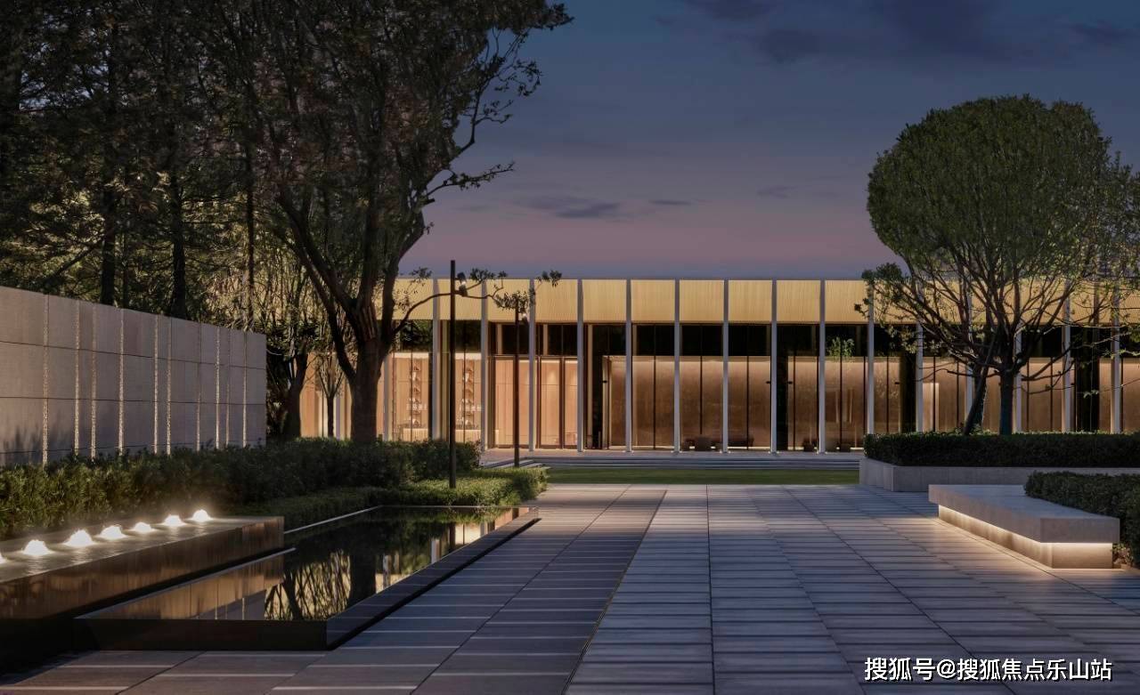 全新2023年11月成都公寓【蔚蓝卡地亚湖滨一号】在售户型/价格/区域