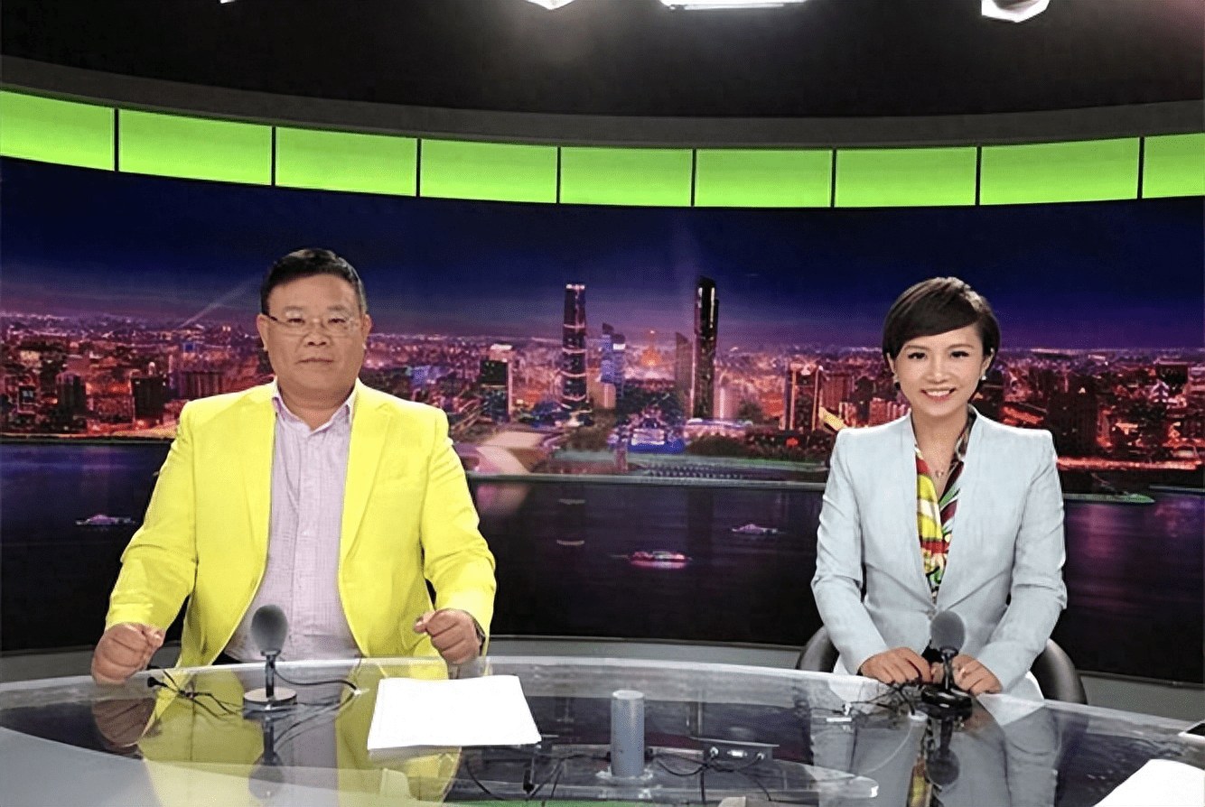 正是《今日关注》收视率最高的时候,李静雯也因此名声大噪,成为广东