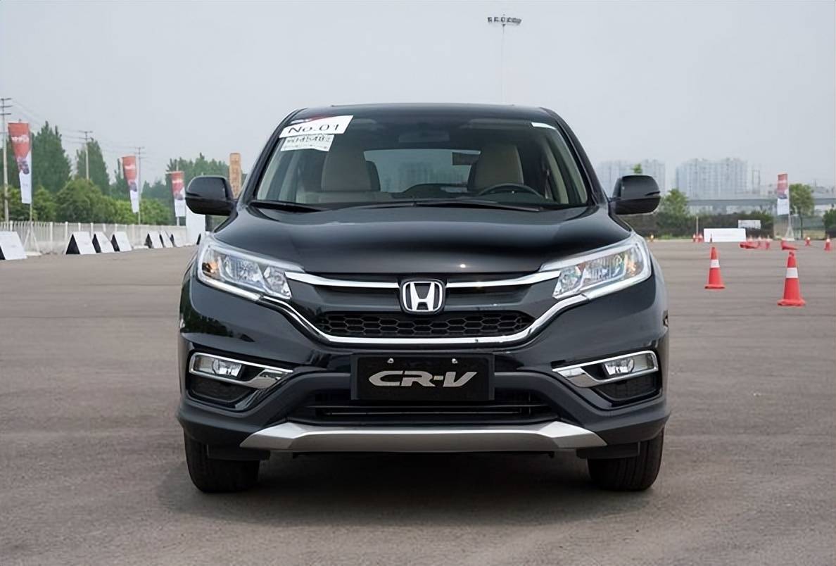 延续燃油时代的辉煌,e:ns2是东风honda给出的"电动答案"_搜狐汽车