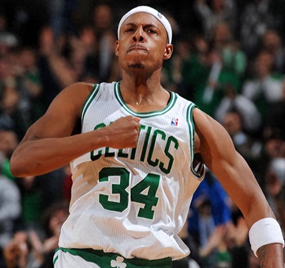 皮尔斯:nba近40年,真正能称得上超巨的也就7位,杜兰特不容置疑_库里