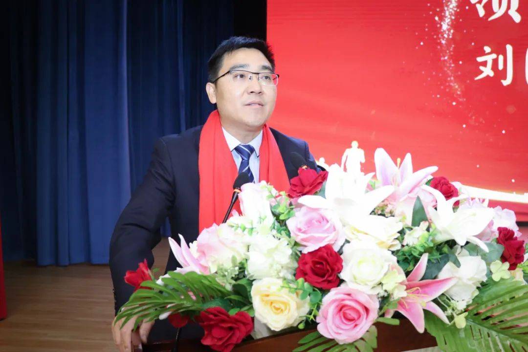 冠笄明志承大任 逐梦笃行向未来 | 记忻州现代双语
