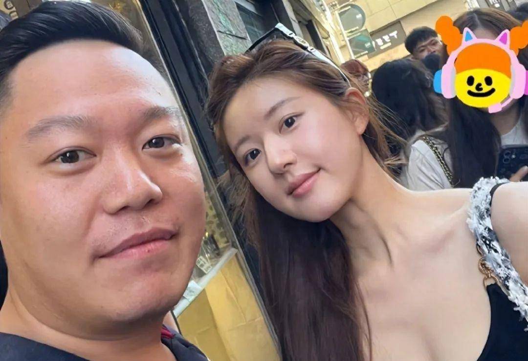 看了米兰时装周的女星生图,才知道43岁张柏芝的顶级骨相有多绝_美人