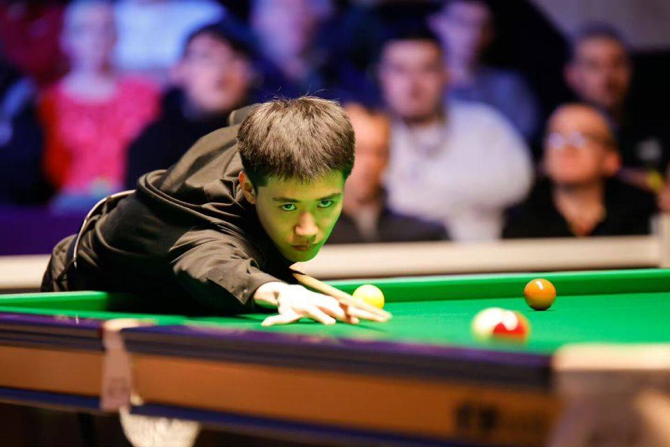 丁俊晖剑指世锦赛冠军,139-0,5-0赢得赛点,中国18岁小将大爆发3连胜