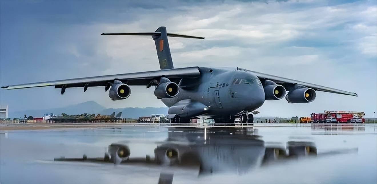 阿联酋520亿大单给美国_我国_展现_飞行