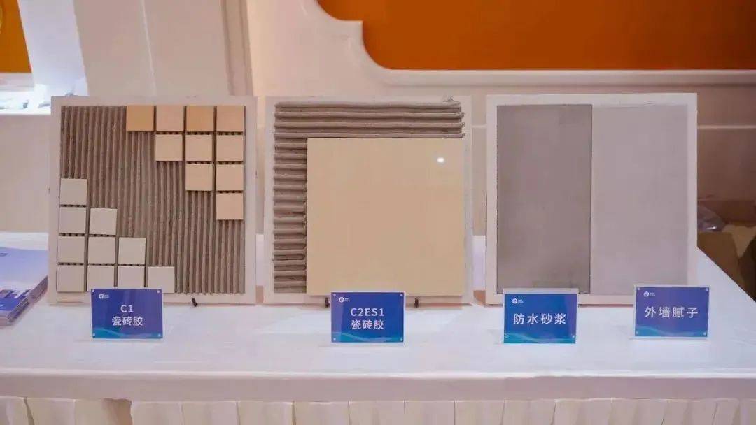 在低碳环保的发展大趋势下,巴德富以源头创新的姿态,不仅带动包括涂料