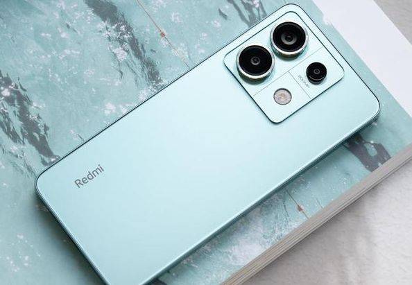 redmi note 13r pro搭载了全新的骁龙888处理器,采用了5nm工艺,性能更