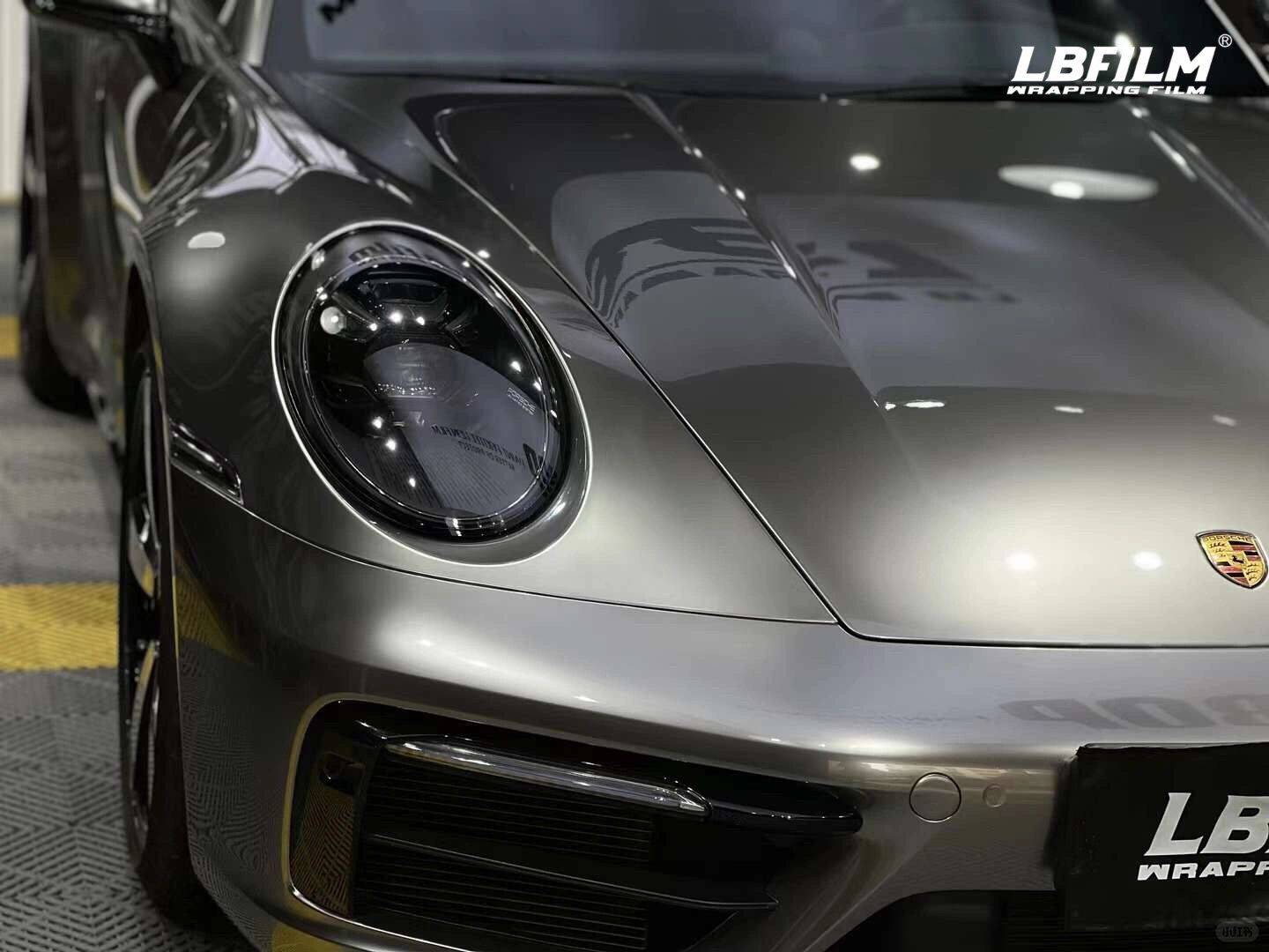保时捷lb改色膜液态金属银,真的名不虚传_质感_冷银_经典