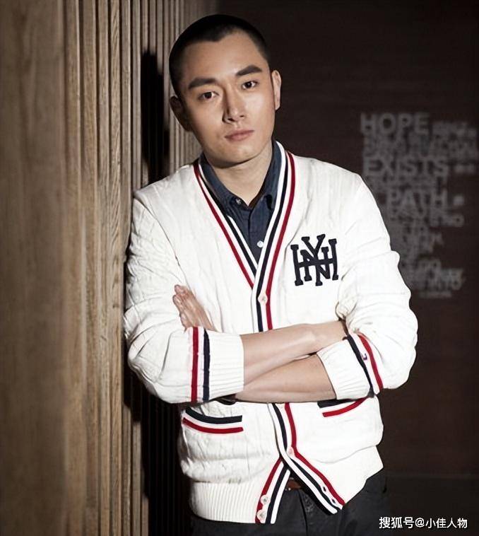 "果郡王"李东学不红,是因为他正在"另一个圈子"里,红得发紫_毕业_北影