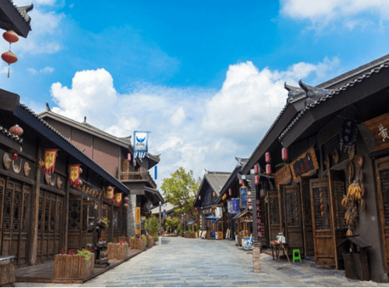 丹寨万达小镇"建筑独特",拥有深厚的"文化底蕴"_历史_魅力_特色