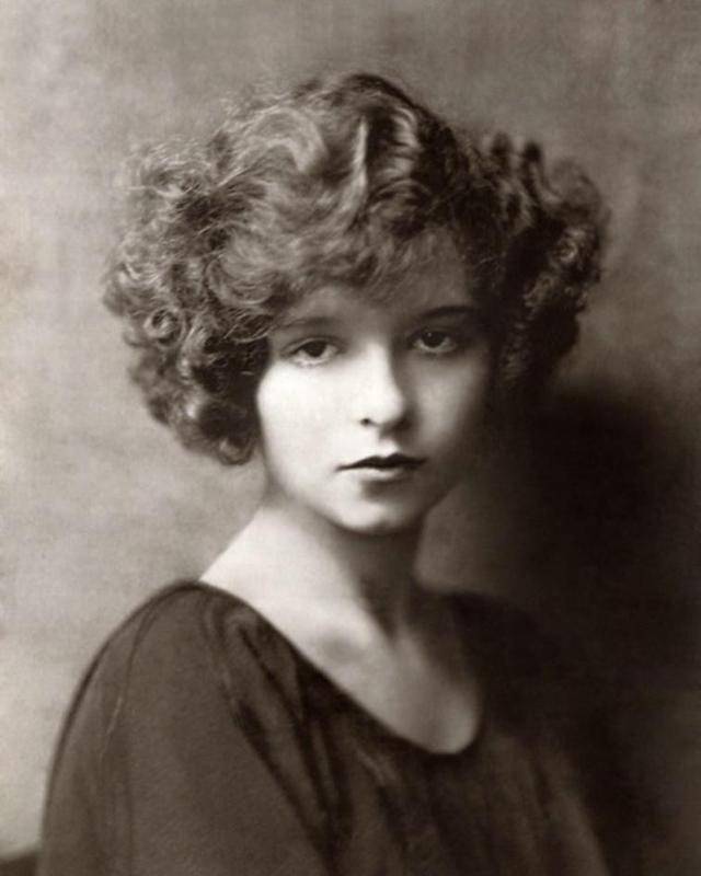 为何许多人对她的结局很同情_克拉拉·贝塔西_希特勒_意大利