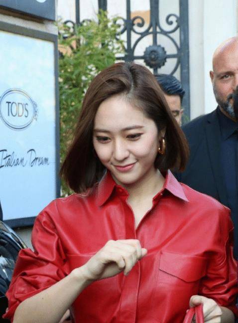 难怪郑秀晶只剪过一次短发,看了照片后,网友:不想看第二次_造型_感觉