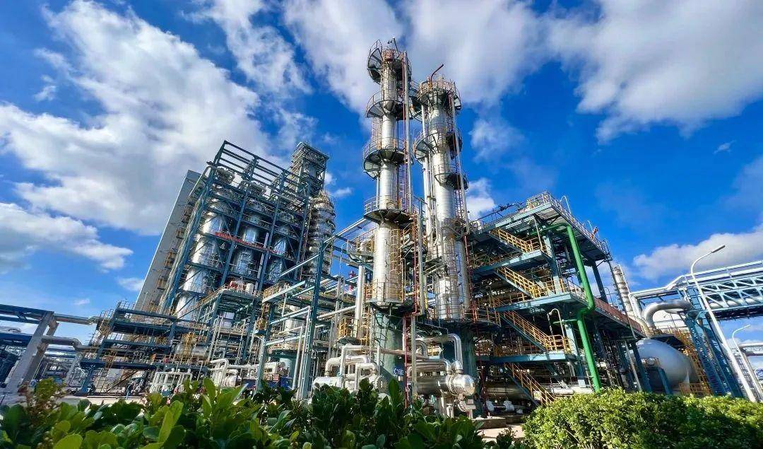 茂名石化炼油转型升级及乙烯提质改造项目开工!_产能_装置_高新技术