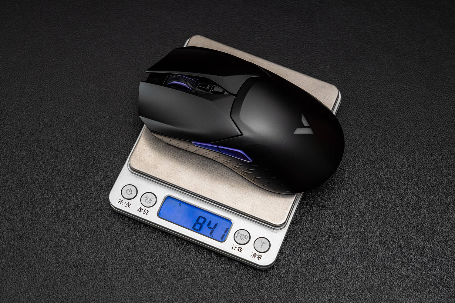 都快2024年了还在说无线鼠标不能打游戏?4KHz回报率了解下,雷柏VT3S评测