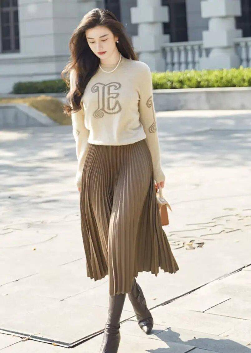 毛衣 裙子,这是秋冬最优雅的穿搭,时尚又保暖_百褶裙_黑色_气质