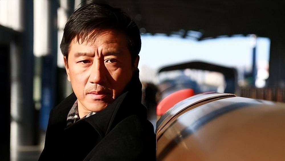 丁勇岱:对赵雪华一见钟情,相爱37年零绯闻,如今儿子成唯一心病_丁岱勇