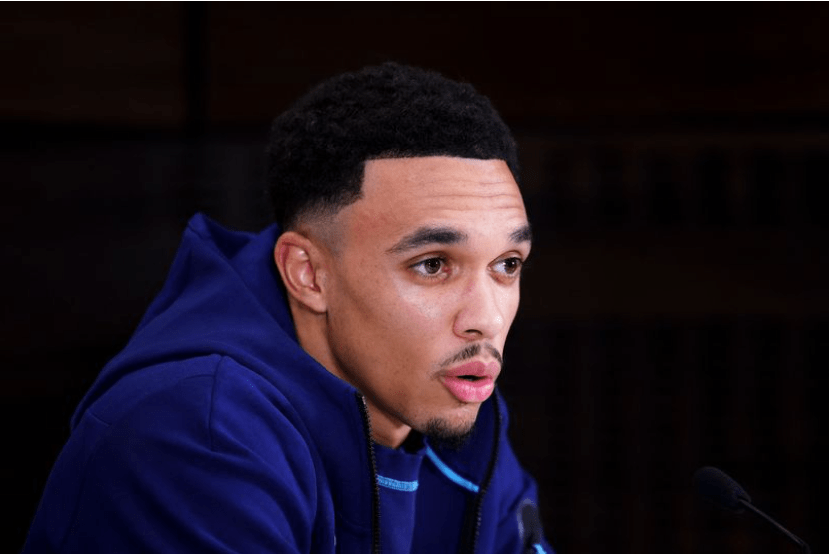 cole)在利物浦的特伦特·亚历山大·阿诺德(trent alexander-arnold)