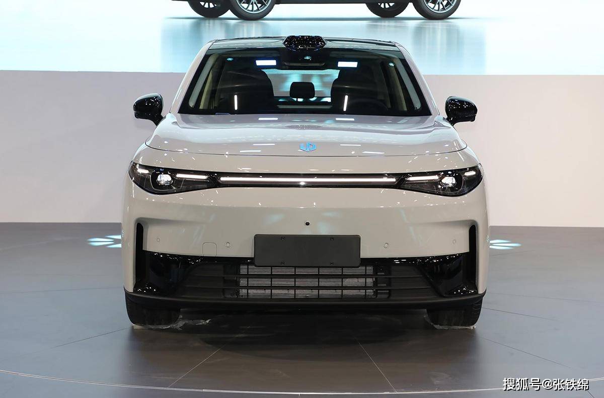 零跑c10将上市,车长4739mm,续航530km_搜狐汽车_搜狐网