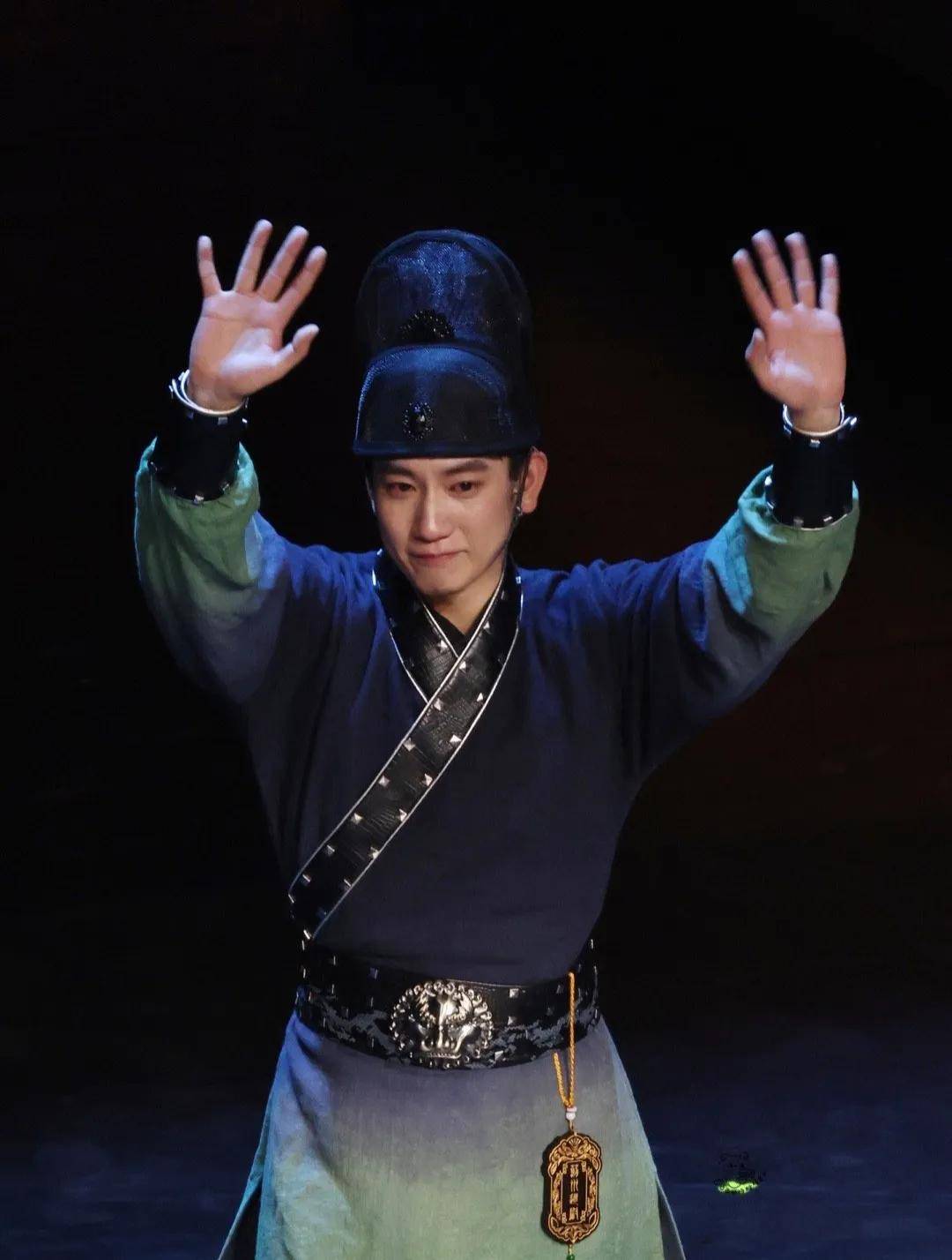 成下一个黄景瑜,曾与王楚然传恋情的他也是个恋爱脑_萧瑾瑜_表演_角色