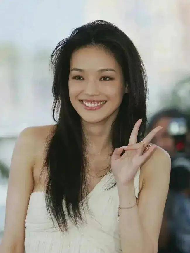 舒淇的皱纹和刘亦菲的"壮",让人看到了大美人的清醒_审美_传统_美的