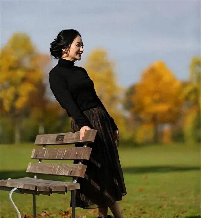 孟晚舟的优雅不仅仅体现在外表上,更体现在她的内在品质上.