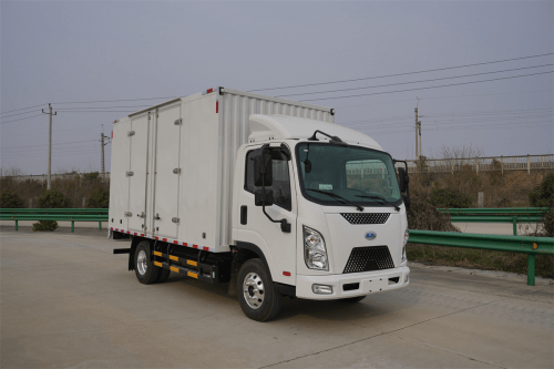 楚风汽车:把握市场需求,楚风4.