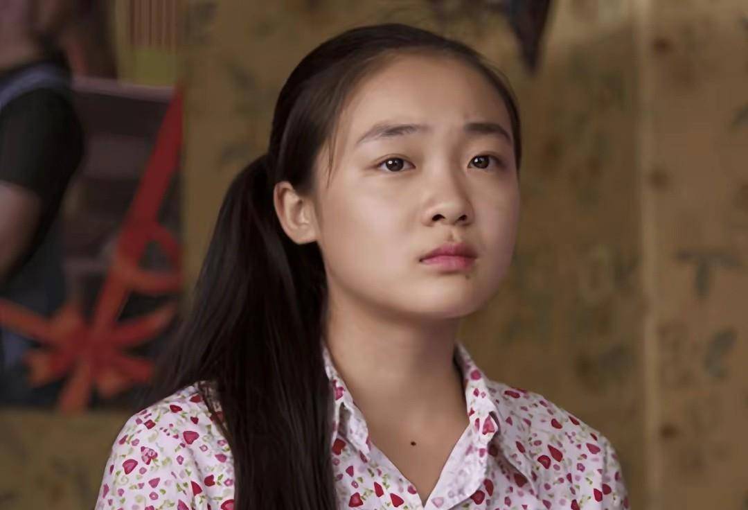 演员齐如意:7岁出道,12岁爆红,当红时出国留学,如今无戏可拍_父母