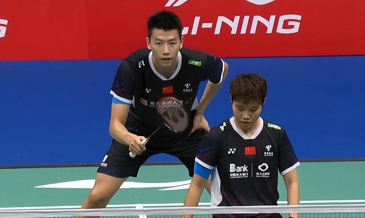 郑思维黄雅琼横扫冯彦哲黄东萍,将与韩国队世界冠军争冠_决赛_组合