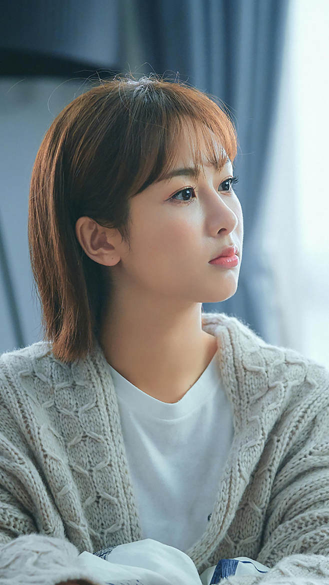 狗仔称31岁杨紫男友住同小区?