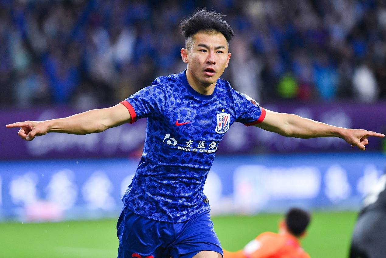 于汉超一剑封喉申花成功登顶 球市井喷中国足协杯迎来全新发展机遇