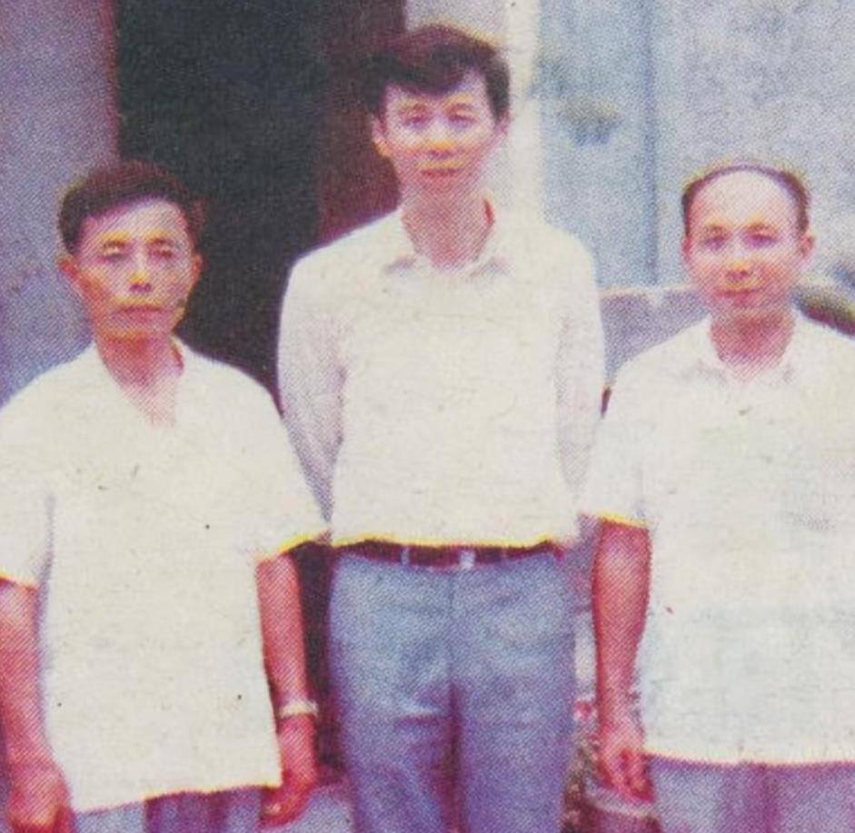 女排教练袁伟民:荣誉背后的泪与痛,退休后弥补对妻儿的愧疚_训练_生活