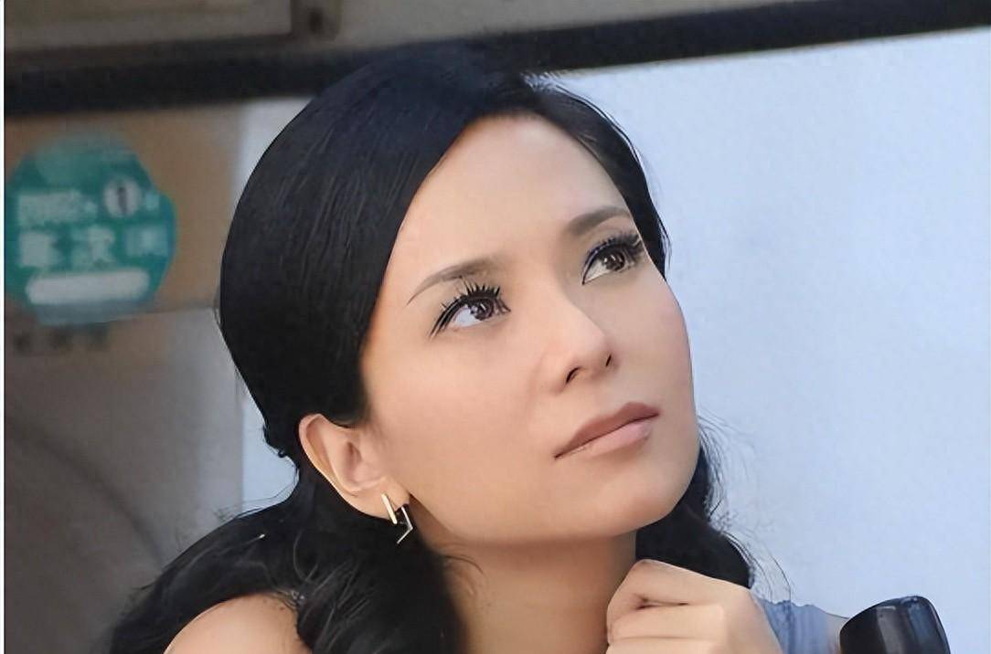 曾经嫁到河南农村的混血港姐郭羡妮,12年已久,如今怎么样了?