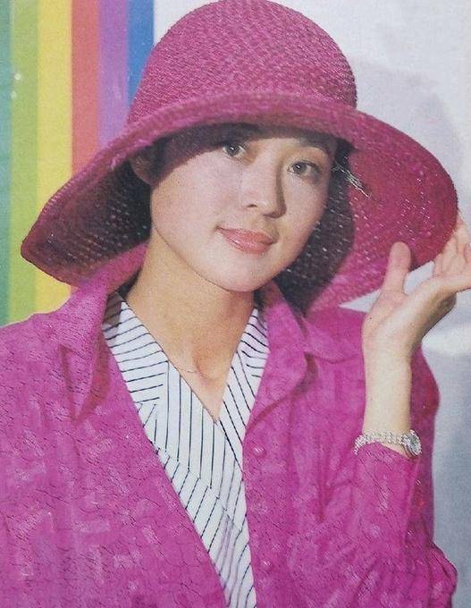 演员傅丽莉:我这辈子最遗憾的事情,就是没给丈夫生下一儿半女_付丽丽