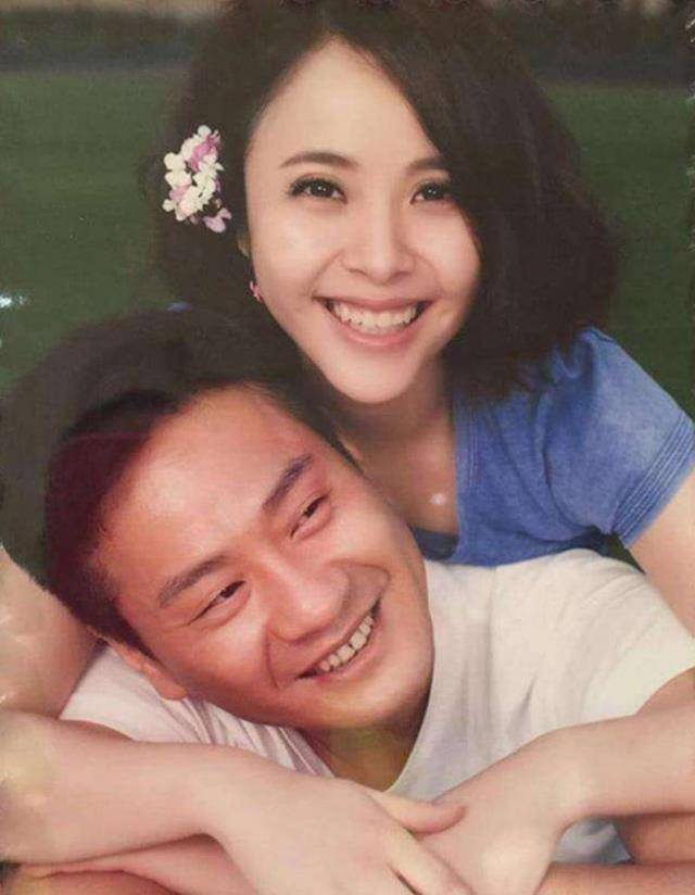 杨若兮:被张国立力捧,倒追大23岁的刘威,嫁二婚演员当全职妈妈_杨若溪