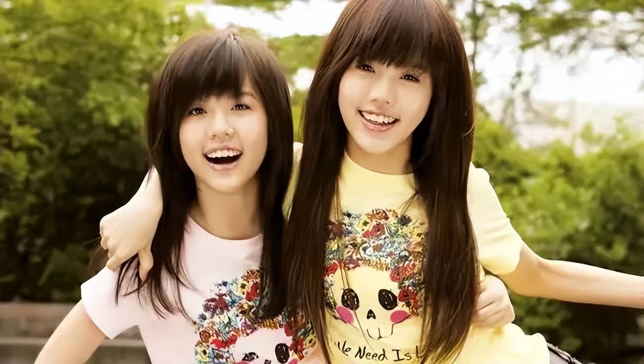 林俊杰小师妹,出道即巅峰,她俩是怎么一步步把自己作糊的?