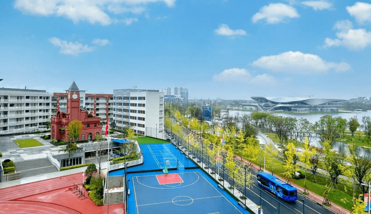 成都华爱学校,"小精美"名校样板_绵阳_高中_全国