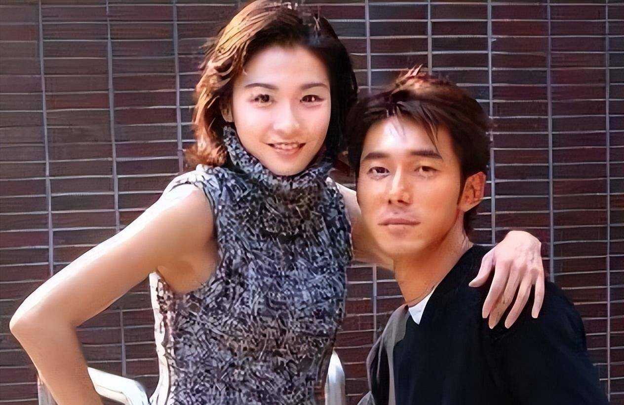 冉冉升起的女演员在此之前,江祖平是全国最受欢迎的古装美女.