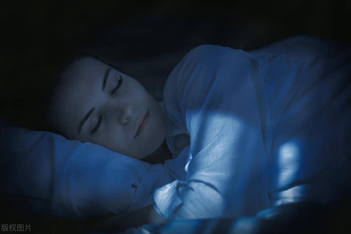 一、春梦的定义与特点 春梦的定义可以理解为一种梦境，其主题通常涉及到或浪漫情感