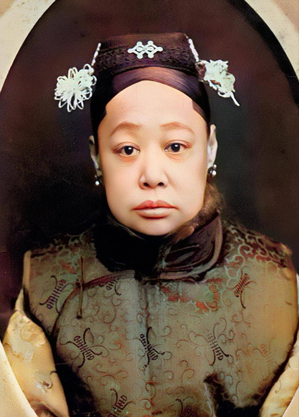 溥仪_娘娘_妹妹