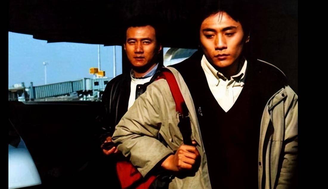 曝二字影帝在ktv卫生间出轨嫩模,胡军,沈腾,均躺枪_阿飞_靳东_孩子