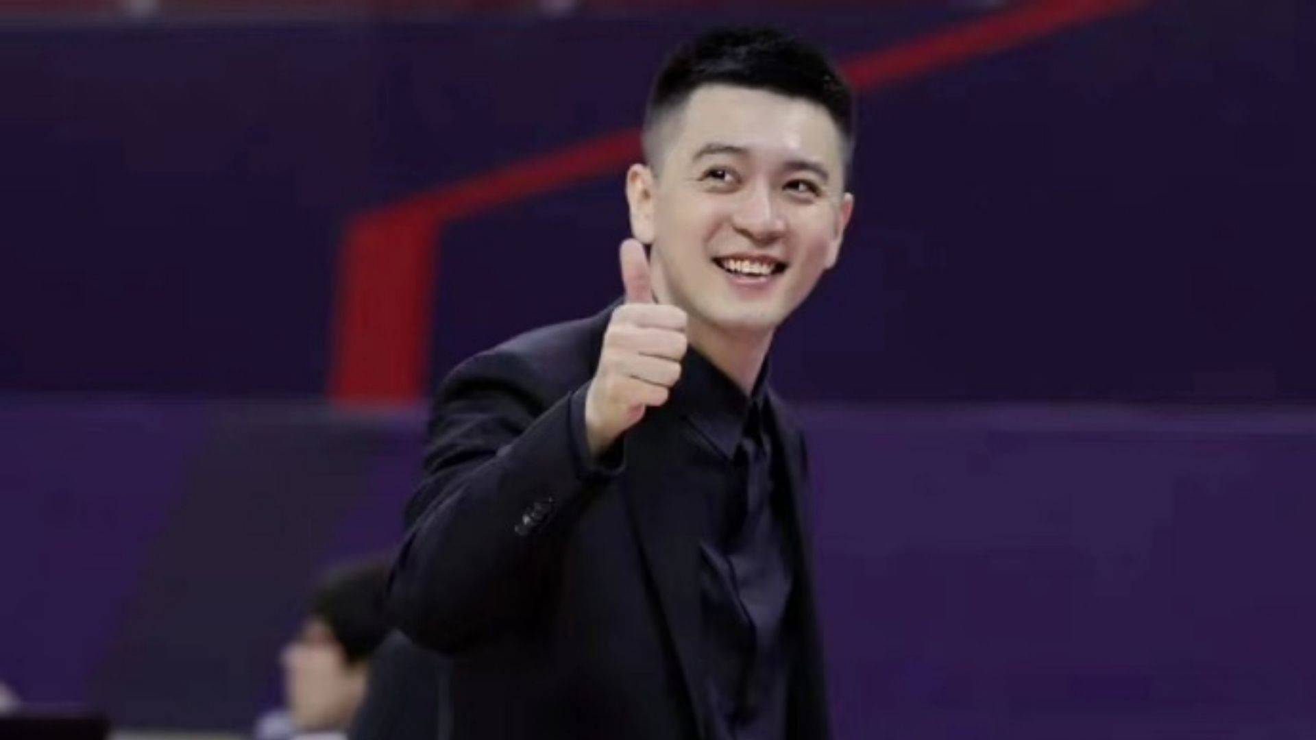 妻子发文炮轰杨鸣,前辽篮主帅上热搜,一细节暗示事情不小啊_生活_个人