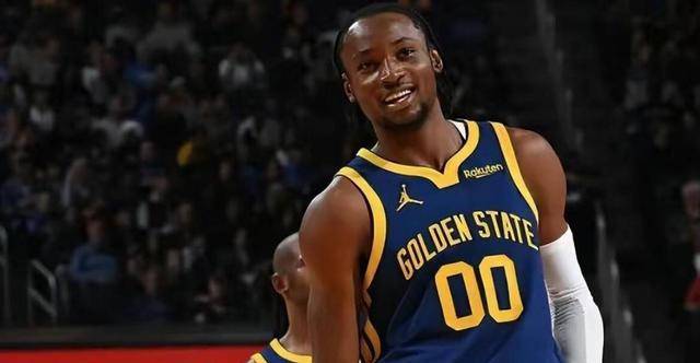 科尔回应库明加卖我：关系好但“不关你事”，被嘲恼羞成怒