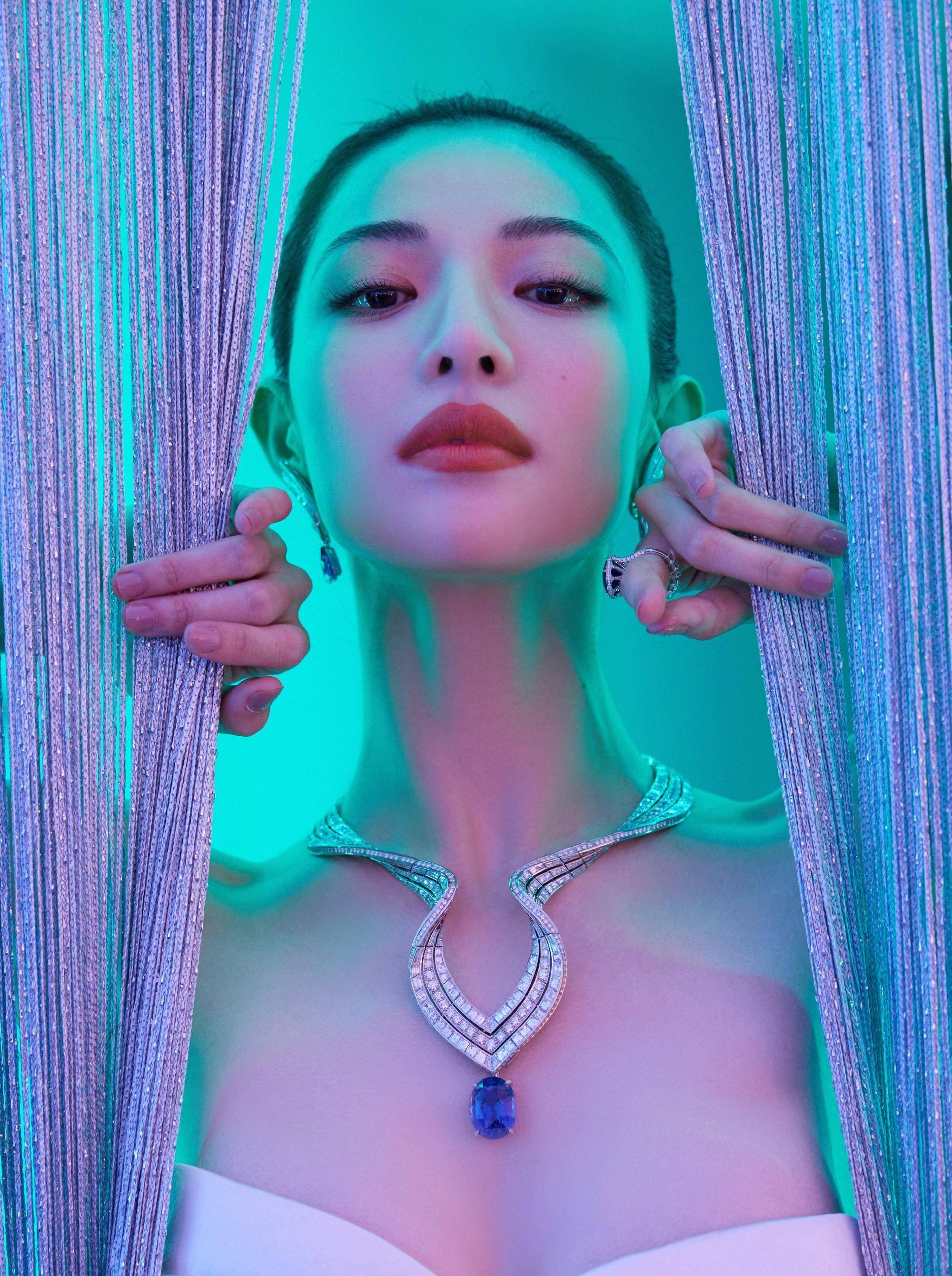 钟楚曦:甜美外貌与曼妙身材的完美结合!_时尚_才华_风格