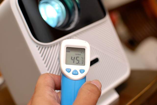 更好看,更好听的万播M1 Pro投影仪来了,年轻人们冲吧!