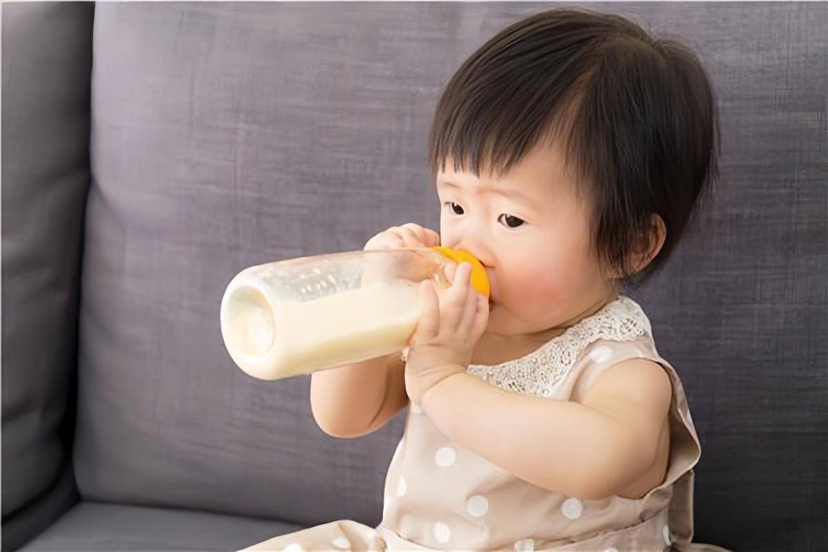 宝宝断奶后吃什么奶粉好？宝妈不妨了解一下