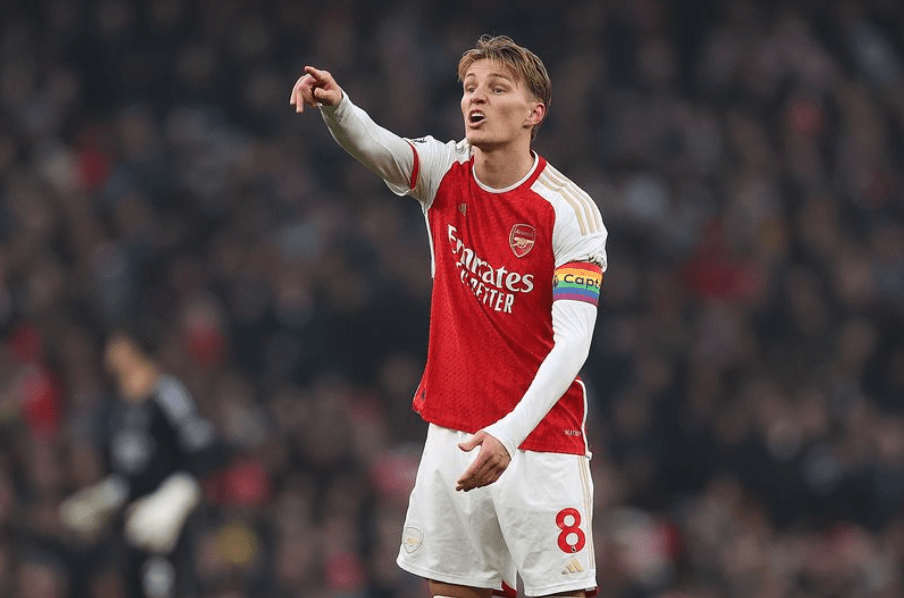 马丁·厄德高回应了伊恩·赖特在对阵卢顿的比赛前对阿森纳的主要