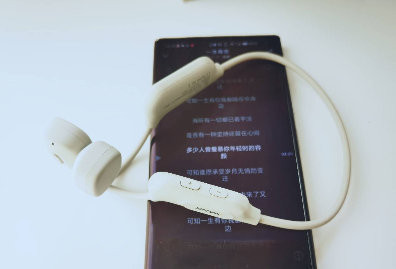 【测评】南卡Runner cc4骨传导耳机：百元旗舰标杆，真骨传导声学技术！