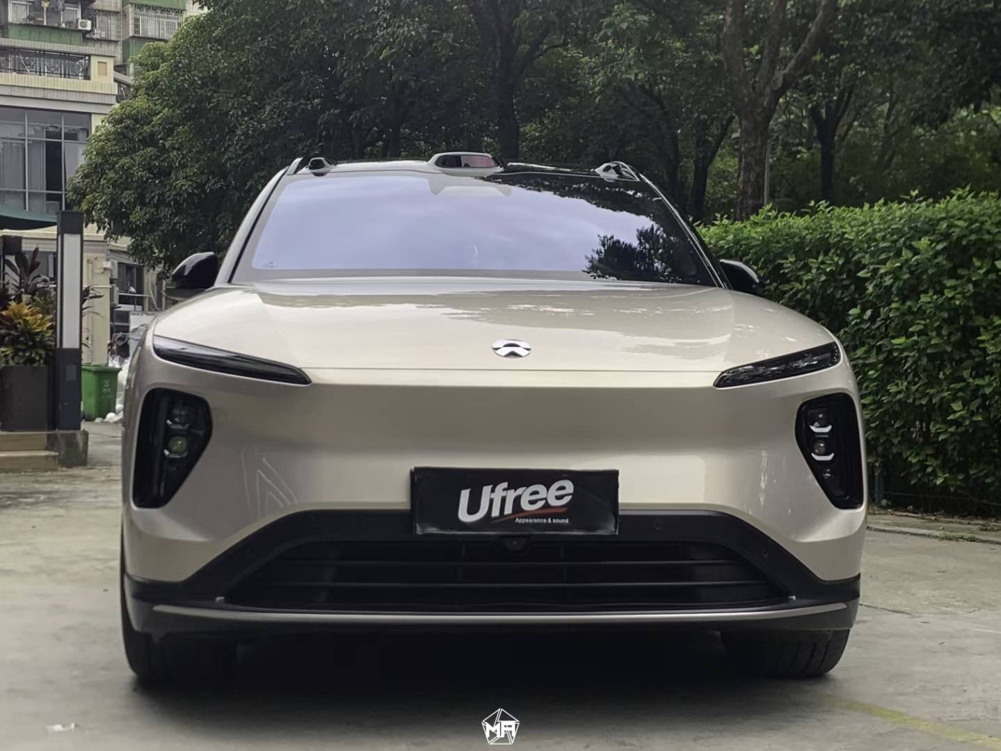 蔚来es6矩阵改色膜曙光金,恰似破晓晨光,温暖,优雅_搜狐汽车_搜狐网